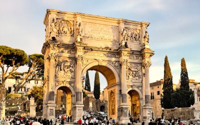 El Arco de Tito: historia, relieves y significado del gran arco triunfal del Foro Romano